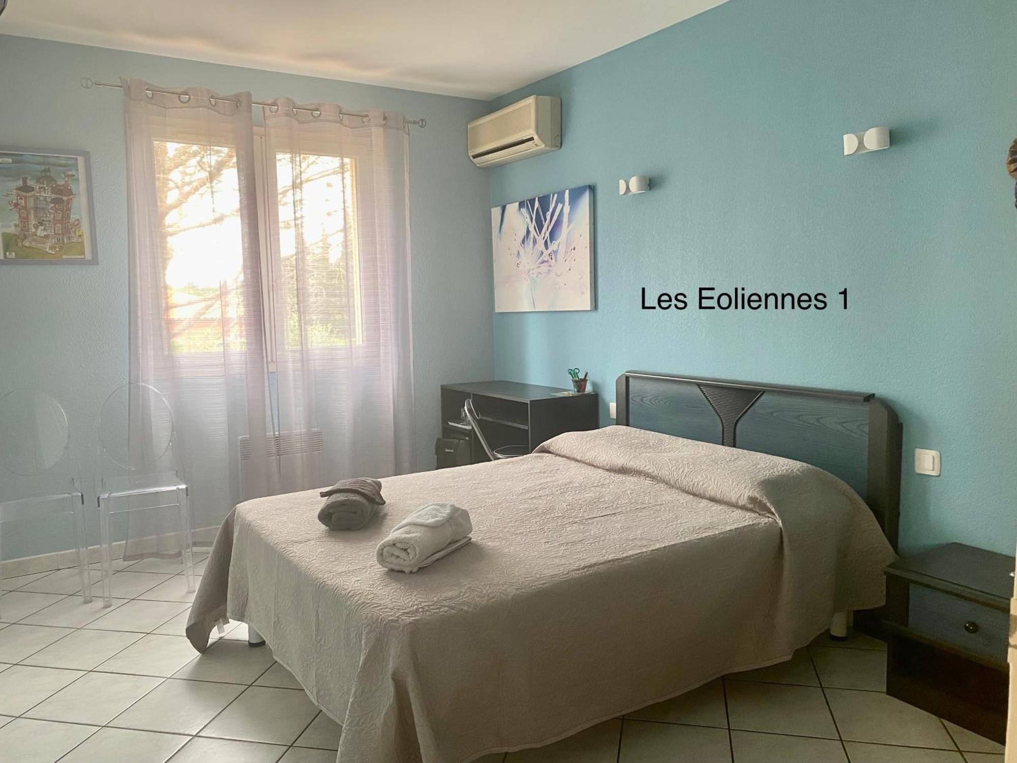 Chambres Table D'Hotes Carpe Diem Villeneuve-la-Rivière Zimmer foto